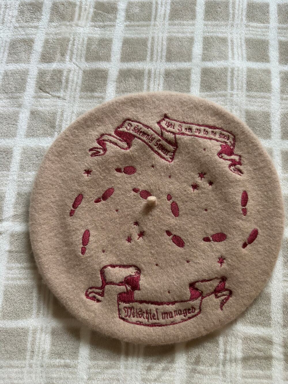 Vintage Wool Beret Hat Beige Red Ribbon Embroidery Beauty Grace